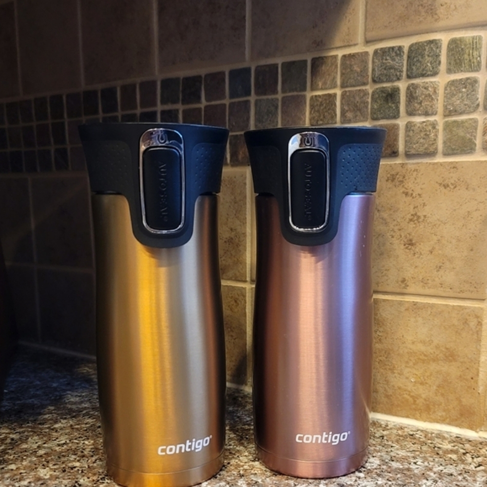 (2) Contigo insulated stainless steel mugs 16oz